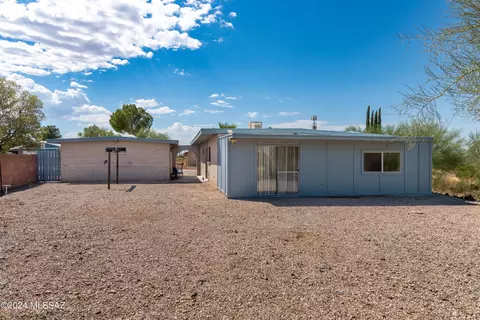 Exterior - 10415 E Observatory Dr, Vail, AZ 85641 photo 4 of 8