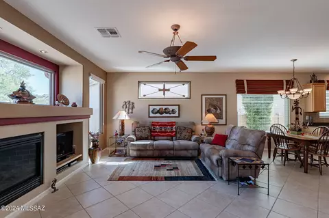 Living - 63162 E Whispering Tree Ln, Saddlebrooke, AZ 85739 photo 5 of 5