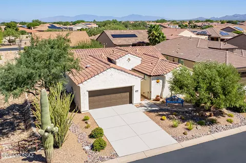 2363 E Skywalker Way, Green Valley, AZ 85614