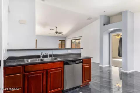 4144 E Shadow Branch Dr, Tucson, AZ 85756 photo 9