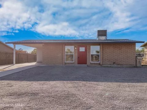 6922 S Cardinal Ave, Tucson, AZ 85746