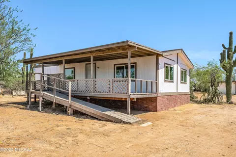 13475 W Mustang Rd, Tucson, AZ 85743