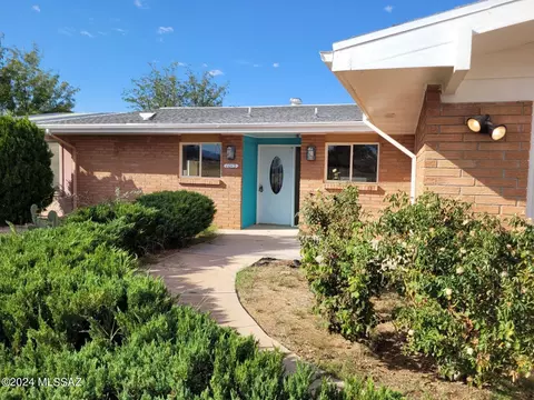 1013 E Christmas Tree Ln, Pearce, AZ 85625 photo 3