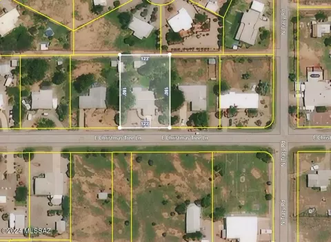 1013 E Christmas Tree Ln, Pearce, AZ 85625 photo 4