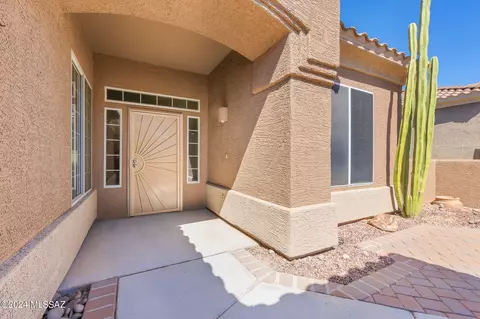 5122 W Desert Eagle Cir, Marana, AZ 85658