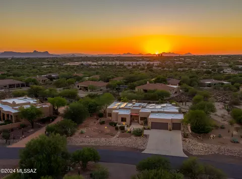 12345 N Reflection Ridge Dr, Oro Valley, AZ 85755