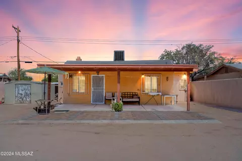 138 W Macarthur St, Tucson, AZ 85714
