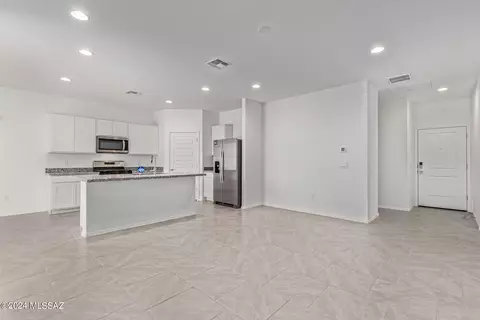 12423 W Nicholas Dr, Marana, AZ 85653