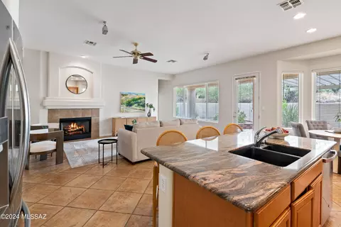 12750 N Morgan Ranch Rd, Oro Valley, AZ 85755