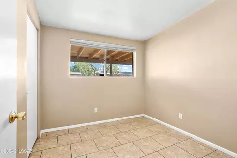 Bedroom - 3738 E Dover Stra, Tucson, AZ 85706 photo 2 of 3