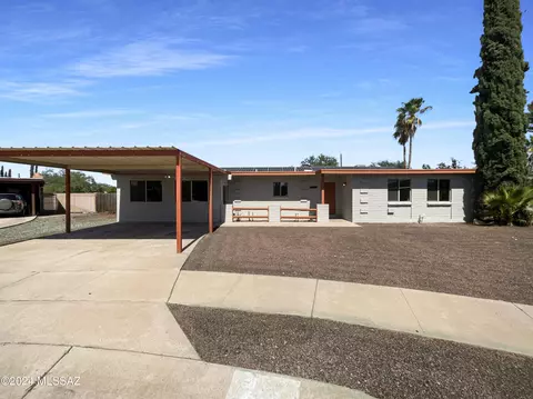 7461 E Mary Pl, Tucson, AZ 85730