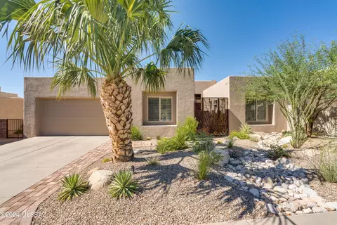 7426 E Valley Lights Pl, Tucson, AZ 85750