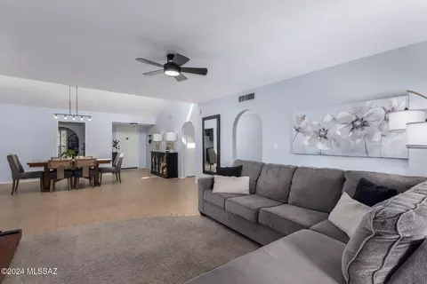 520 N Dodge Blvd, Tucson, AZ 85716