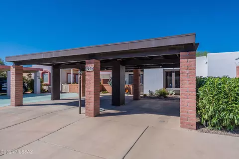 249 N Paseo De Los Conquistadores, Green Valley, AZ 85614
