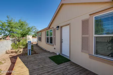 911 E 39th St, Tucson, AZ 85713