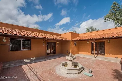 200 W Rudasill Rd, Tucson, AZ 85704