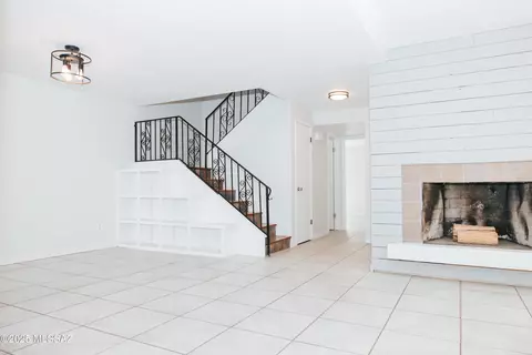 6503 E Golf Links Rd, Tucson, AZ 85730