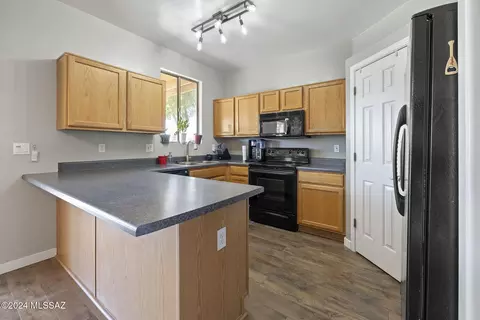 Kitchen - 7648 S Lions Spring Way, Tucson, AZ 85747 photo 1 of 3