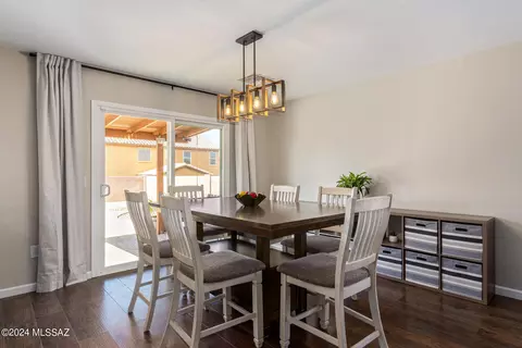 Dining - 17084 S Mesa Shadows Dr, Vail, AZ 85641 photo 1 of 2