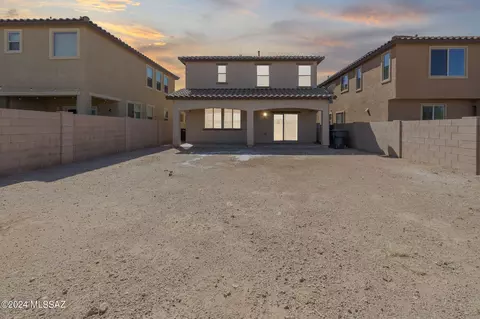 Exterior - 7971 S Dolphin Way, Tucson, AZ 85756 photo 2 of 4