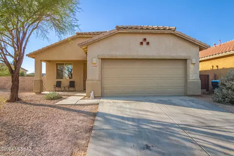 6682 W Fishermans Dr, Tucson, AZ 85757