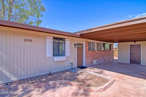 Exterior - 3533 E 27th St, Tucson, AZ 85713 photo 5 of 22