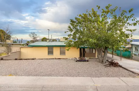 1023 W 3rd Ave, San Manuel, AZ 85631