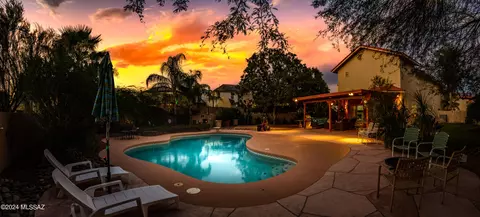 8957 N Fitzgerald Ln, Tucson, AZ 85742