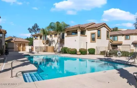 2550 E River Rd #7302, Tucson, AZ 85718