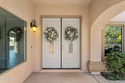 Exterior - 60852 Rock Ledge Loop, Tucson, AZ 85739 photo 3 of 10