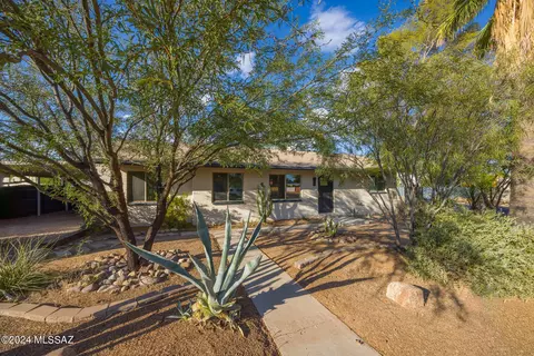 4557 E 12th St, Tucson, AZ 85711