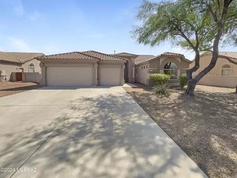 11354 Mountain Breeze Dr, Oro Valley, AZ 85737