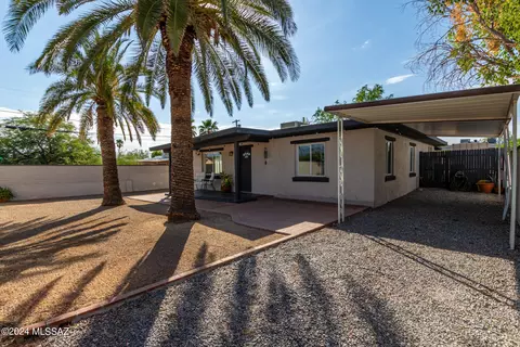 4480 E 4th St, Tucson, AZ 85711 photo 2