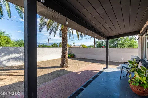 4480 E 4th St, Tucson, AZ 85711 photo 8