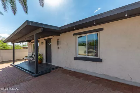 4480 E 4th St, Tucson, AZ 85711 photo 6
