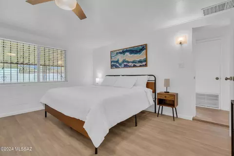 Bedroom - 2212 E Grant Rd, Tucson, AZ 85719 photo 2 of 7