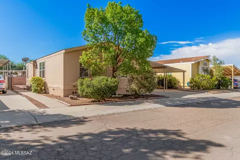 1663 W Seabrooke Dr, Tucson, AZ 85705 photo 3