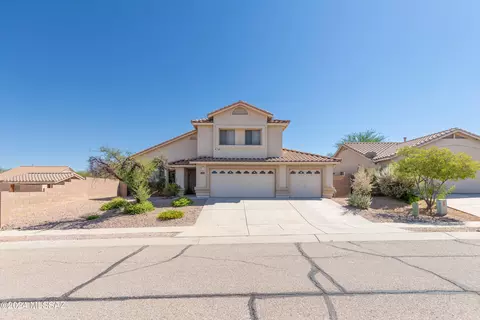 7551 S Climbing Ivy Dr, Tucson, AZ 85757
