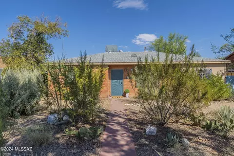 2721 E Beverly Dr, Tucson, AZ 85716