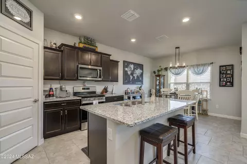 445 W Grantham St, Vail, AZ 85641 photo 13