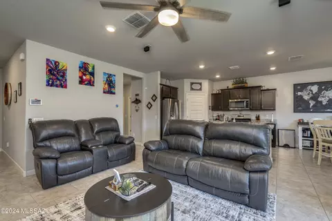 445 W Grantham St, Vail, AZ 85641 photo 12