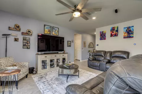 445 W Grantham St, Vail, AZ 85641 photo 11