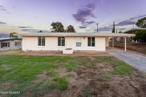 617 W 6th Ave, San Manuel, AZ 85631