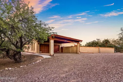 9662 E Hickory Tree Pl, Tucson, AZ 85749