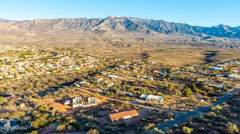 View/Area - 63842 E Via De Desconso, Tucson, AZ 85739 photo 4 of 7