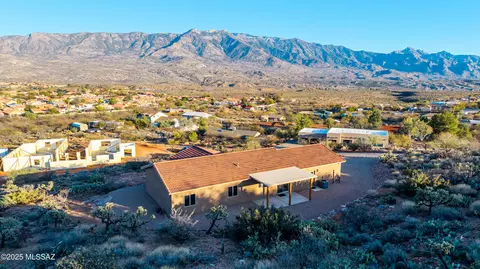 View/Area - 63842 E Via De Desconso, Tucson, AZ 85739 photo 5 of 7
