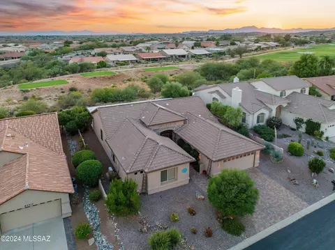 63299 E Desert Highland Dr, Tucson, AZ 85739