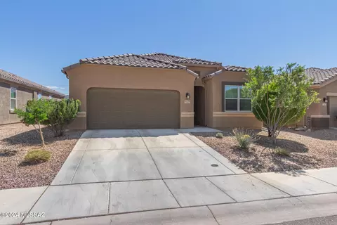 10220 N Crooked Peak Trl, Marana, AZ 85653