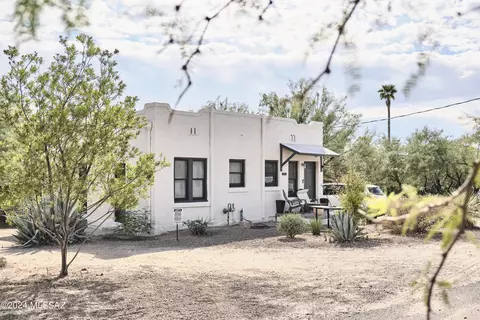 1048 N 2nd Ave, Tucson, AZ 85705