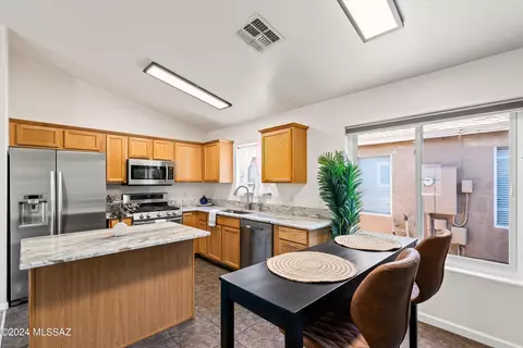 7820 S Sentinal Stone Dr, Tucson, AZ 85756 photo 10